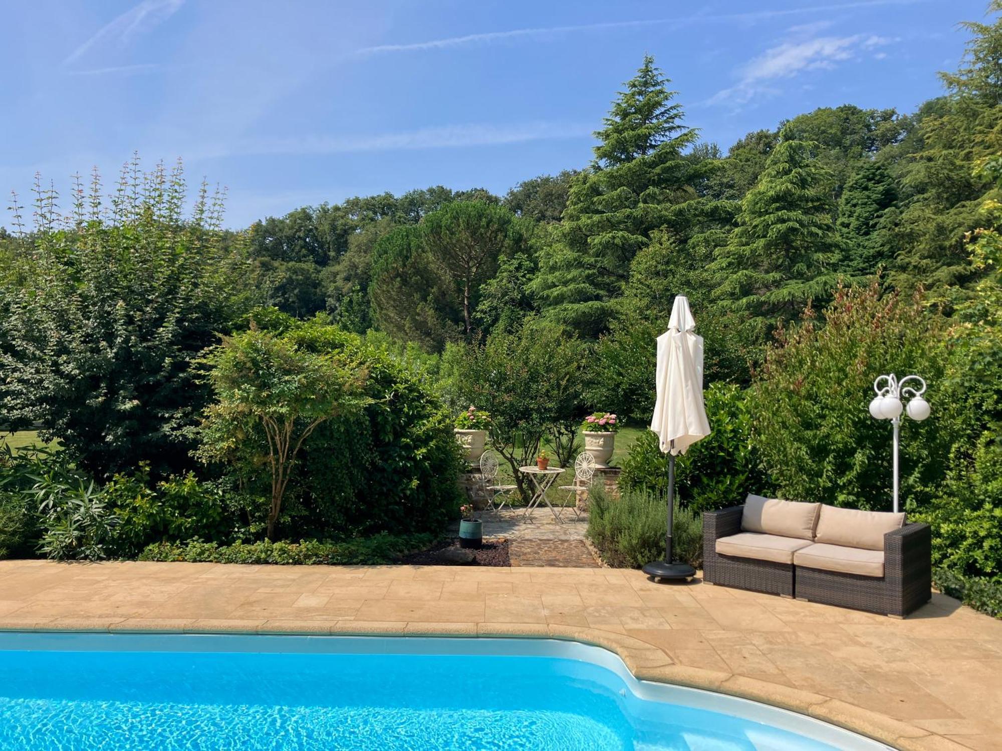 Le Petit Chateau - Adults Only Property Le Bugue Exteriér fotografie